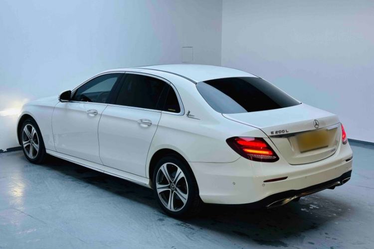 Used Mercedes-Benz E-Class 2019 E 200 L Sport Edition Exterior 5