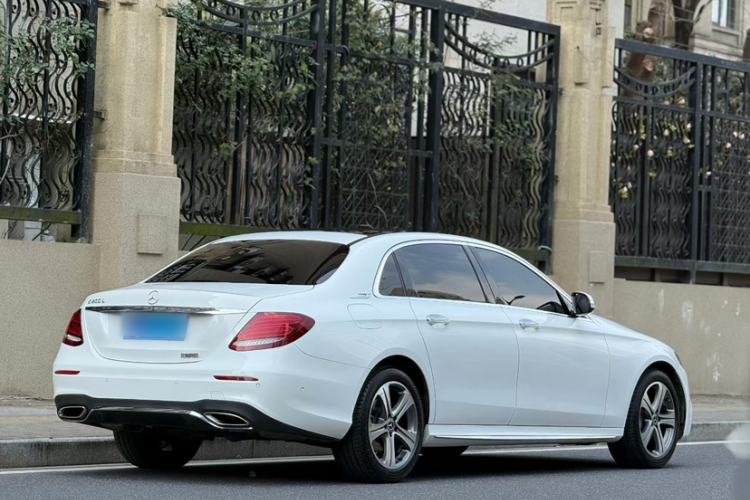 Used Mercedes-Benz E-Class 2019 E 200 L Sport Edition Exterior 7