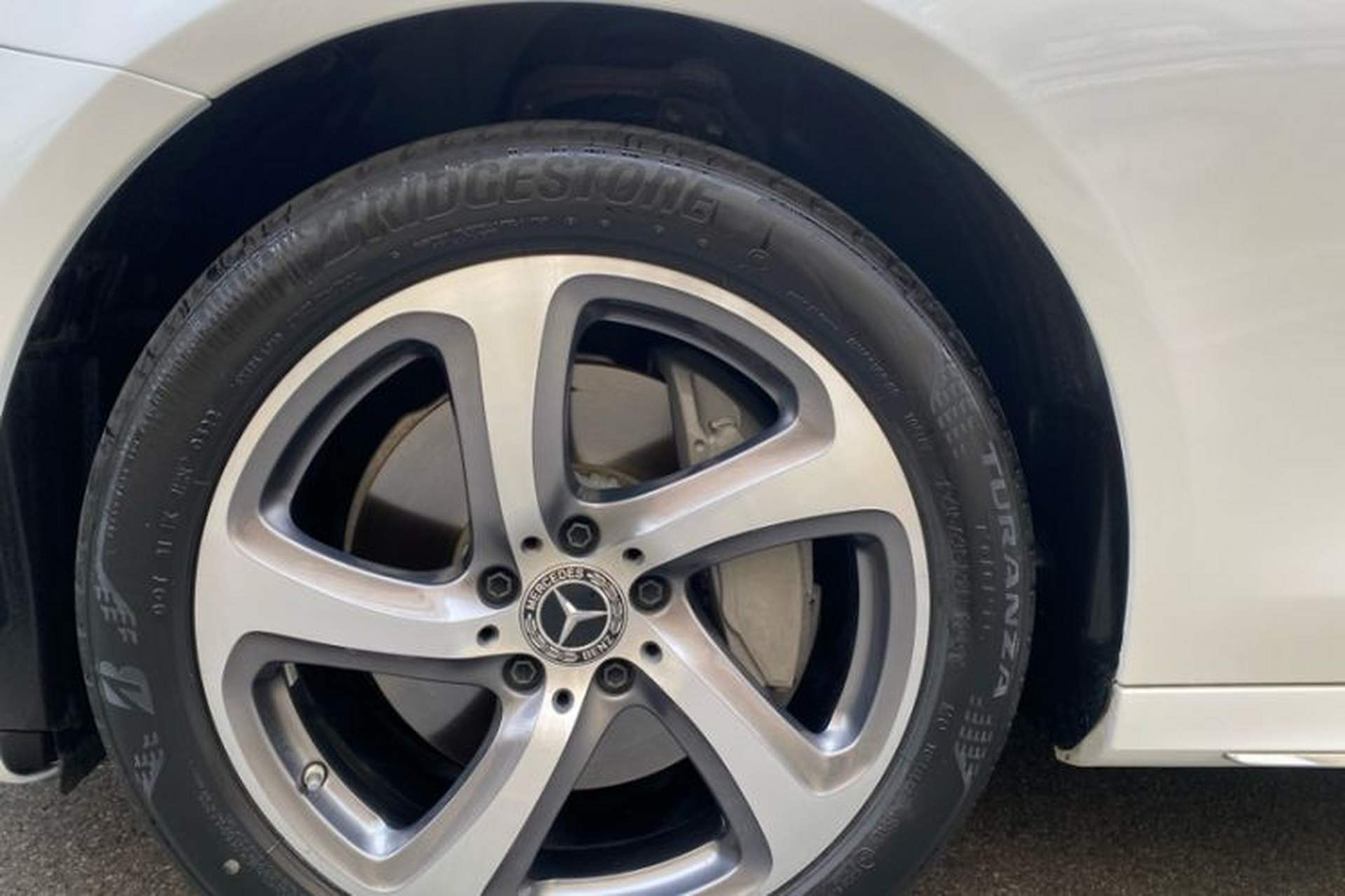 Used Mercedes-Benz E-Class 2019 Restyled E 300 L Sport Luxury Edition Exterior 7