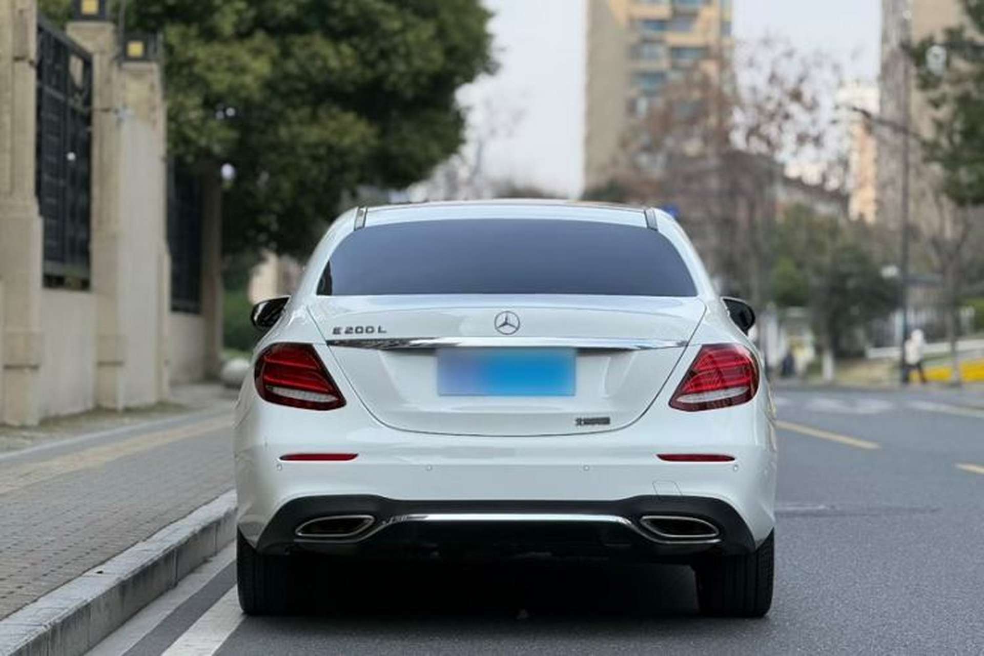 Used Mercedes-Benz E-Class 2019 E 200 L Sport Edition Exterior 8