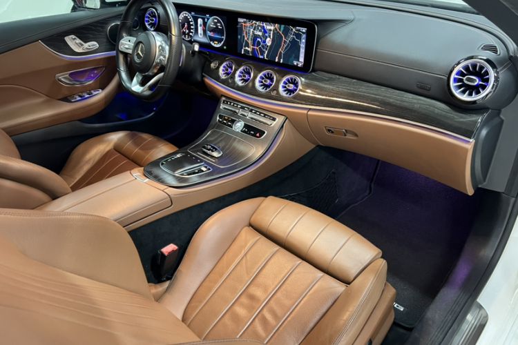 Used Mercedes-Benz E-Class 2019 E 200 Coupe Exterior 8