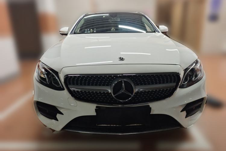 Used Mercedes-Benz E-Class 2019 E 300 L Sporty and Stylish Model Front