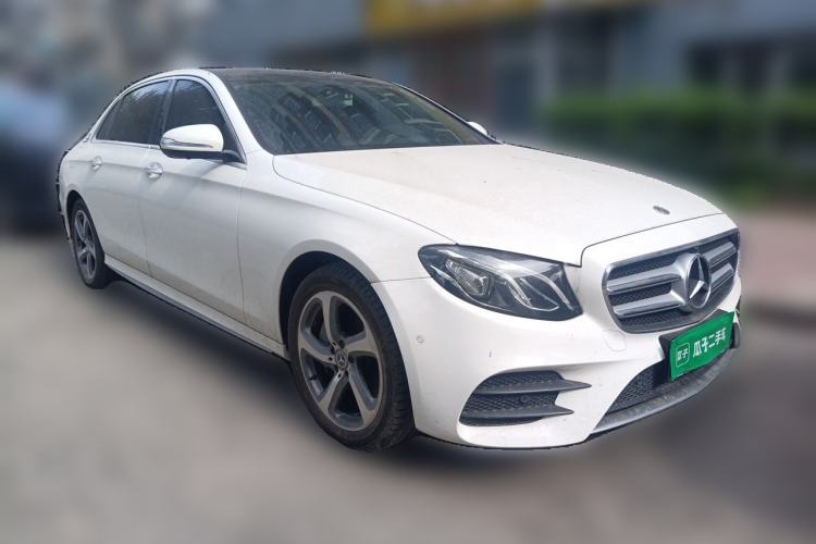 Used Mercedes-Benz E-Class 2019 E 300 L Sporty and Stylish Model Front Right 45 Deg