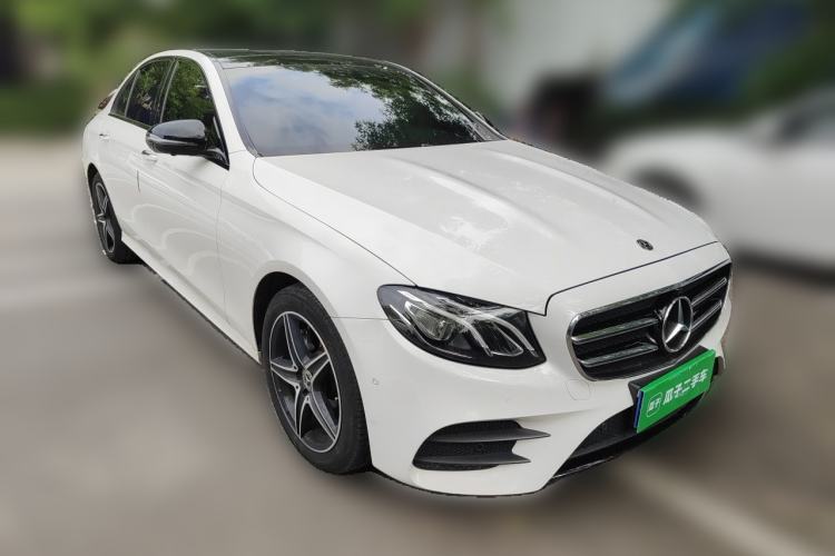 Used Mercedes-Benz E-Class 2019 E 200 Sport Edition Front Right 45 Deg
