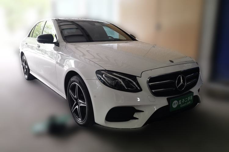 Used Mercedes-Benz E-Class 2019 E 260 Sport Edition Front Right 45 Deg