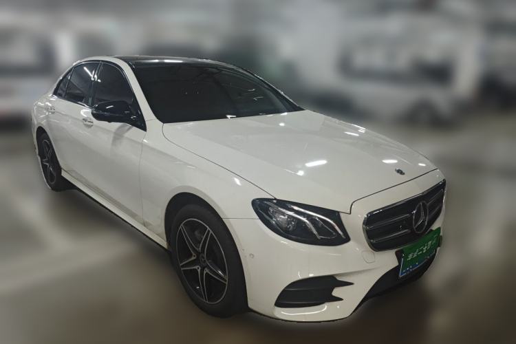 Used Mercedes-Benz E-Class 2019 E 260 Sport Edition Front Right 45 Deg