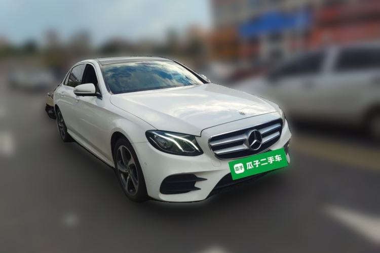 Used Mercedes-Benz E-Class 2019 E 300 L Sporty and Stylish Model Front Right 45 Deg