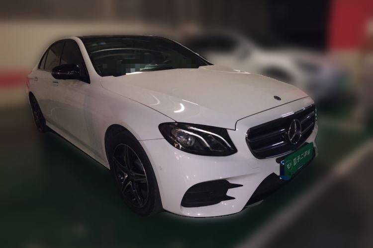 Used Mercedes-Benz E-Class 2019 E 260 Sport Edition Front Right 45 Deg