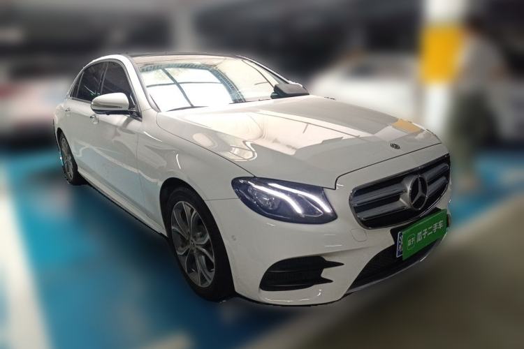 Used Mercedes-Benz E-Class 2019 Restyled E 300 L Sport Luxury Edition Front Right 45 Deg