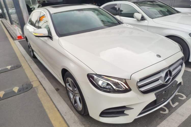 Used Mercedes-Benz E-Class 2019 E 260 L Sport Edition Front Right 45 Deg
