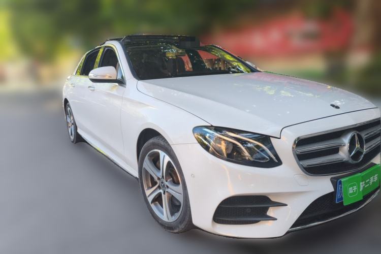 Used Mercedes-Benz E-Class 2019 E 200 L Sport Edition Front Right 45 Deg