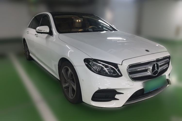 Used Mercedes-Benz E-Class 2019 E 300 L Sporty and Stylish Model Front Right 45 Deg
