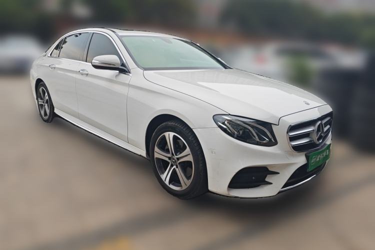 Used Mercedes-Benz E-Class 2019 E 200 L Sport Edition Front Right 45 Deg