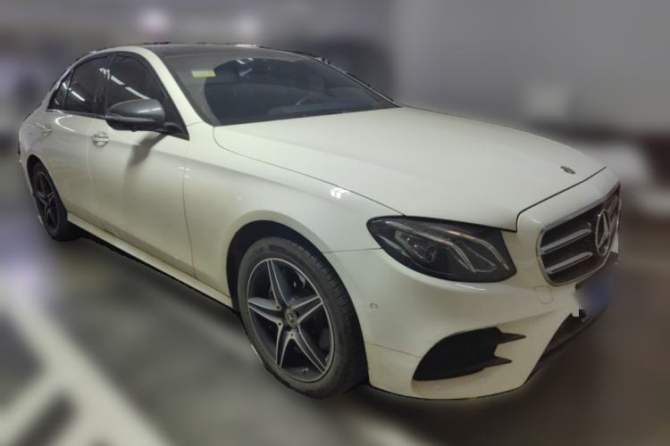 Used Mercedes-Benz E-Class 2019 E 260 Sport Edition Front Right 45 Deg