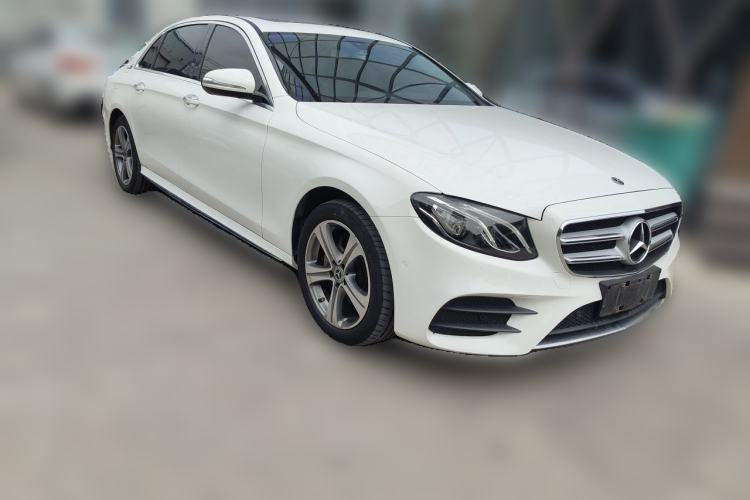 Used Mercedes-Benz E-Class 2019 E 260 L Sport Edition Front Right 45 Deg