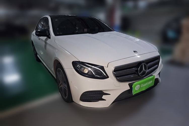 Used Mercedes-Benz E-Class 2019 E 200 Sport Edition Front Right 45 Deg