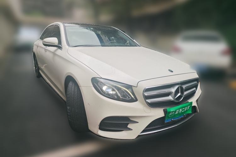 Used Mercedes-Benz E-Class 2019 E 300 L Sporty and Stylish Model Front Right 45 Deg