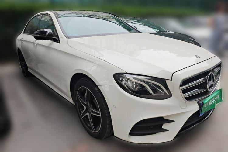 Used Mercedes-Benz E-Class 2019 E 260 Sport Edition Front Right 45 Deg