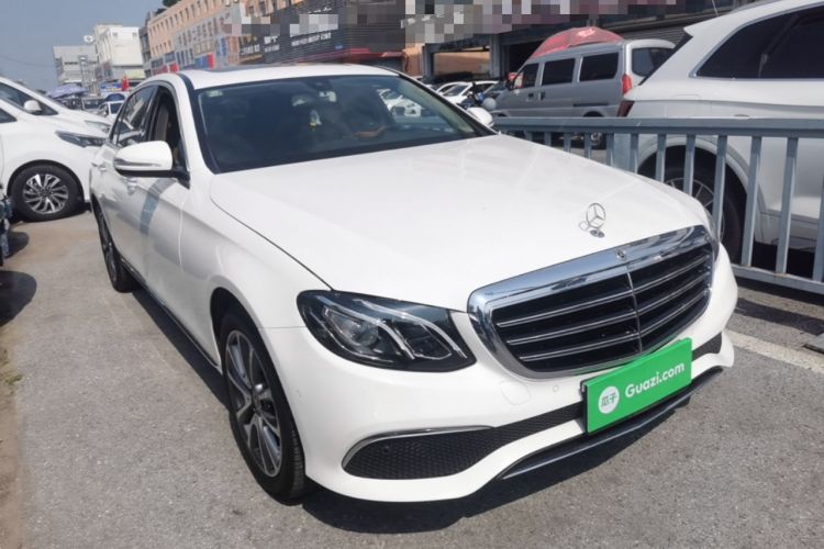 Used Mercedes-Benz E-Class 2019 E 260 L Front Right 45 Deg