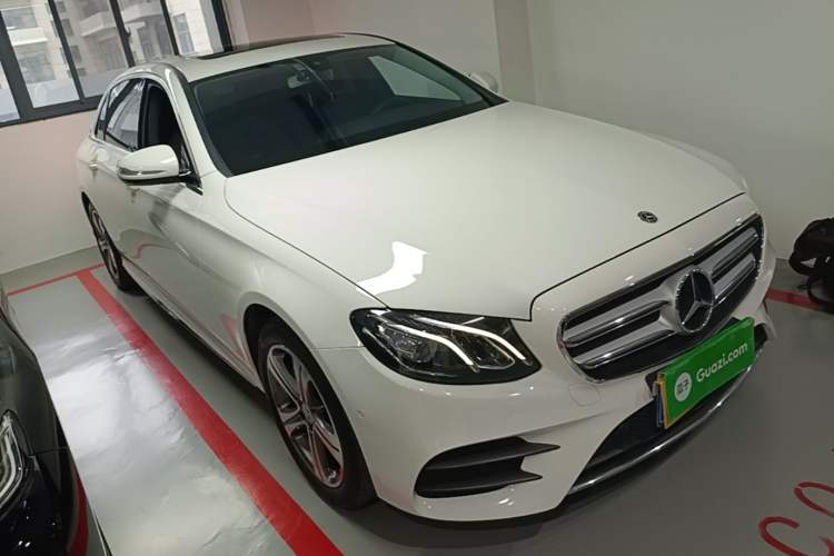 Used Mercedes-Benz E-Class 2019 E 260 L Sport Edition Front Right 45 Deg