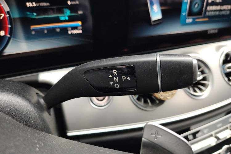 Used Mercedes-Benz E-Class 2019 E 200 Coupe Gear Lever