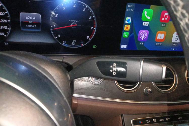 Used Mercedes-Benz E-Class 2019 Restyled E 300 L Sporty and Stylish Edition Gear Lever
