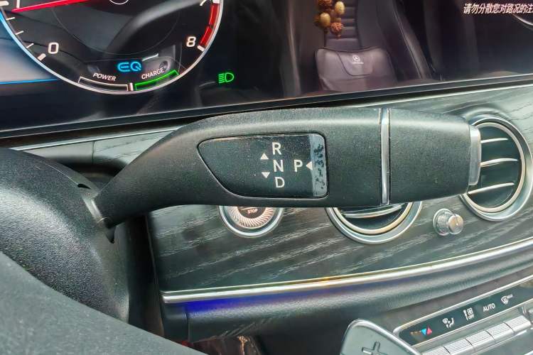 Used Mercedes-Benz E-Class 2019 E 260 L Sport Edition Gear Lever