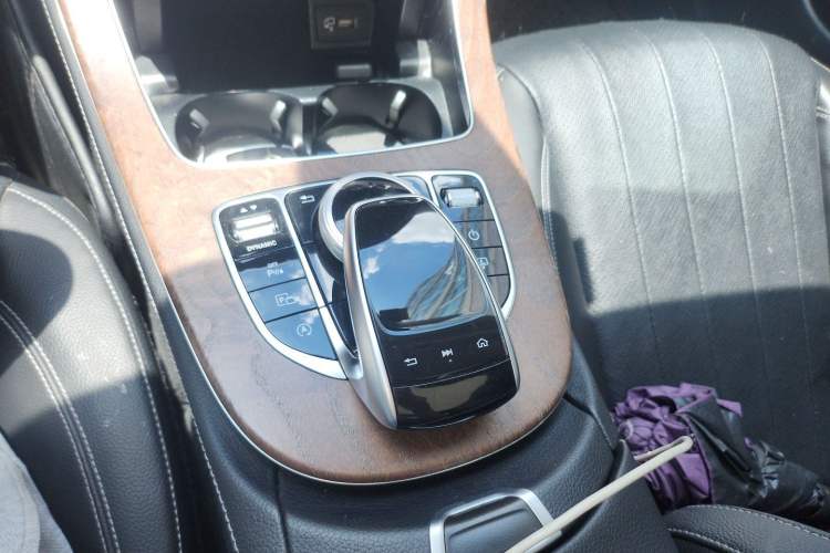 Used Mercedes-Benz E-Class 2019 E 300 L Stylish Model Gear Lever