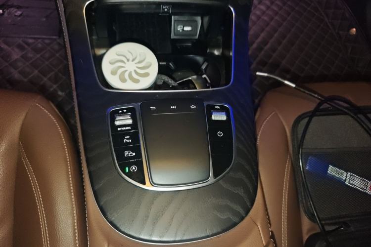 Used Mercedes-Benz E-Class 2019 E 200 Sport Edition Gear Lever