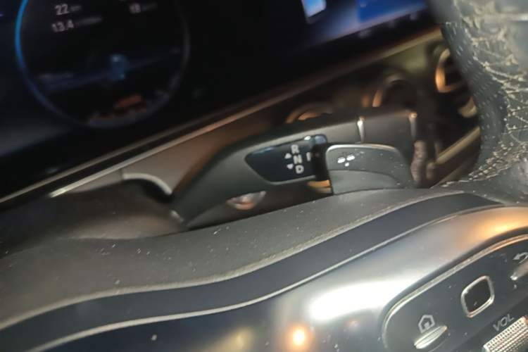 Used Mercedes-Benz E-Class 2019 E 200 L Sport Edition Gear Lever