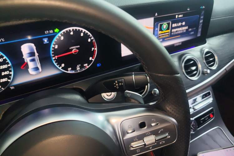 Used Mercedes-Benz E-Class 2019 Restyled E 300 L Sport Luxury Edition Gear Lever