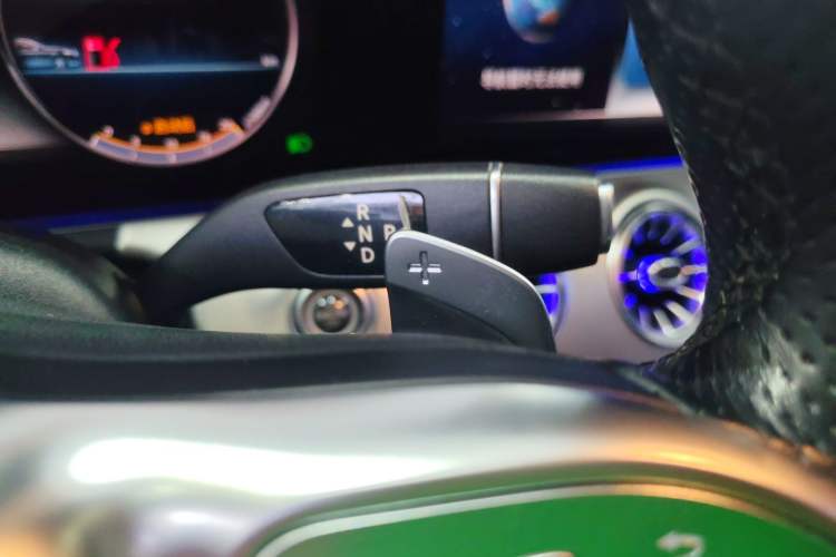 Used Mercedes-Benz E-Class 2019 E 200 Coupe Gear Lever