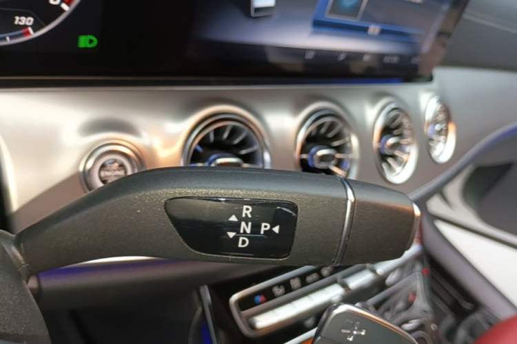 Used Mercedes-Benz E-Class 2019 E 200 Coupe Gear Lever