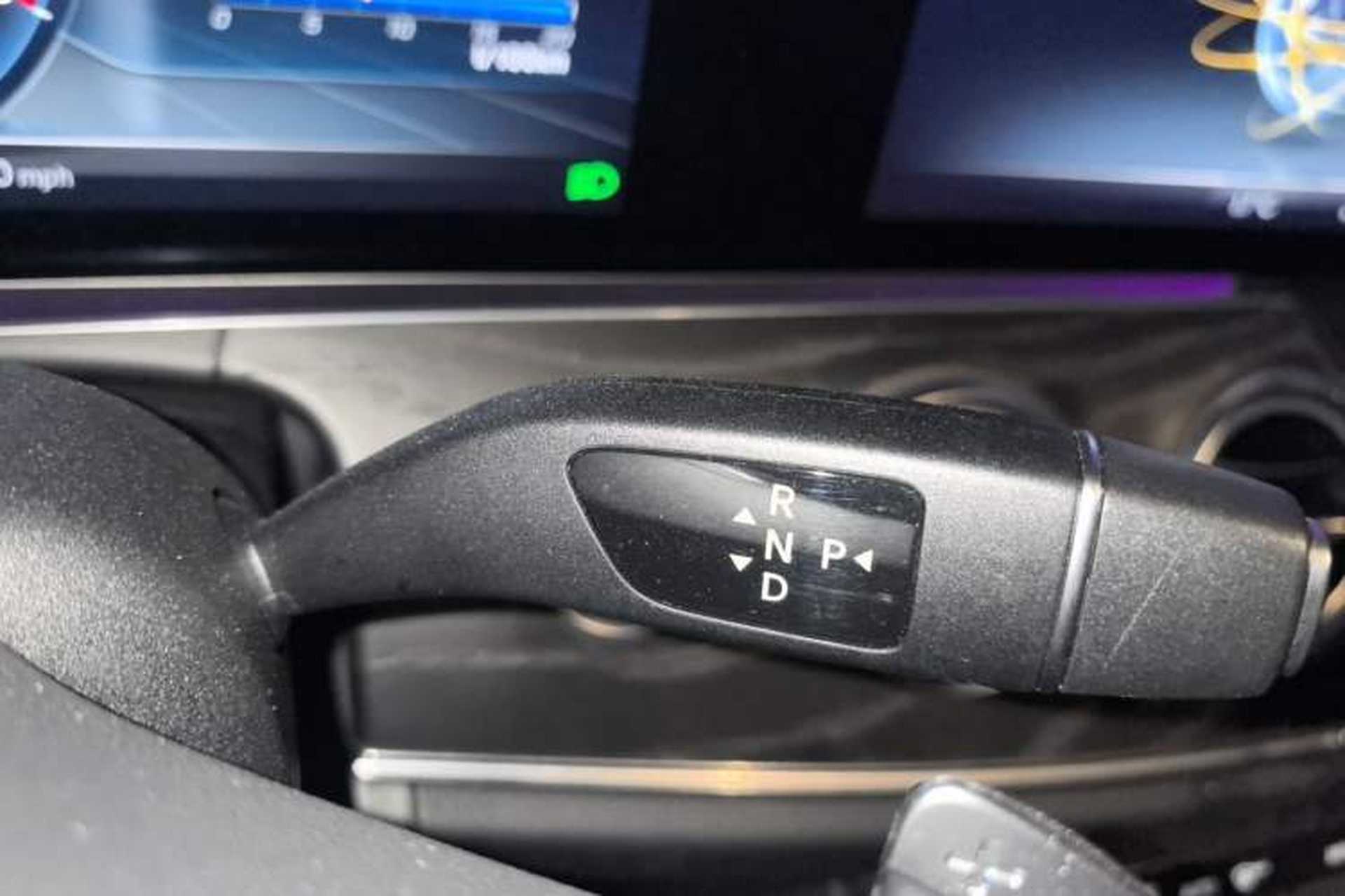 Used Mercedes-Benz E-Class 2019 Restyled E 300 L Sport Luxury Edition Gear Lever