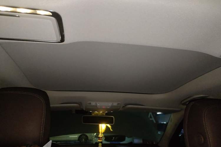 Used Mercedes-Benz E-Class 2019 Restyled E 300 L Sporty and Stylish Edition Headliner