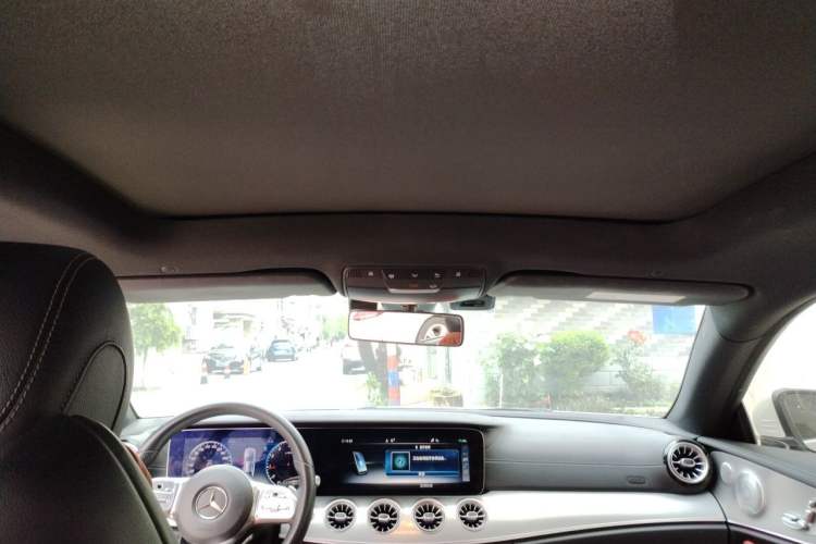 Used Mercedes-Benz E-Class 2019 E 200 Coupe Headliner