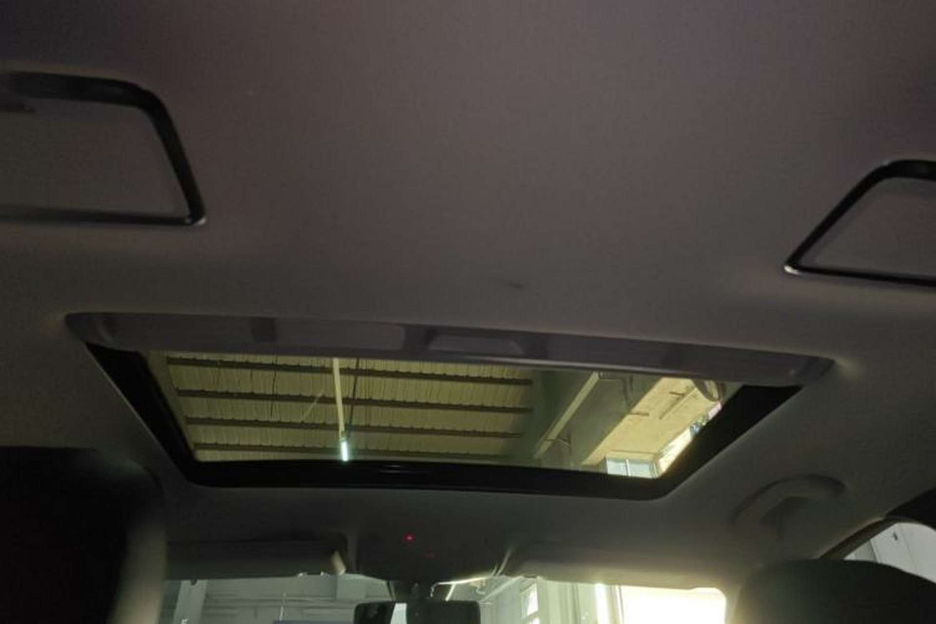 Used Mercedes-Benz E-Class 2019 E 200 L Sport Edition Headliner