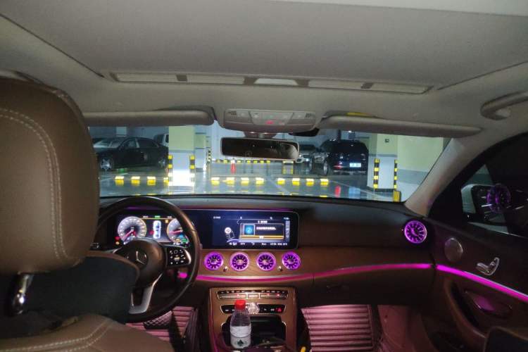 Used Mercedes-Benz E-Class 2019 E 260 L Headliner