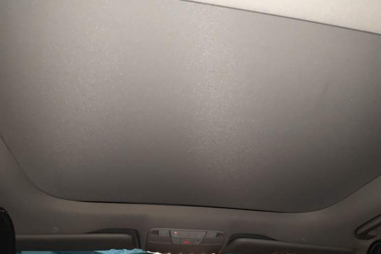 Used Mercedes-Benz E-Class 2019 E 300 L Sporty and Stylish Model Headliner