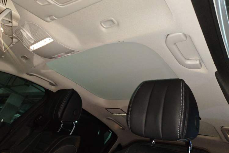 Used Mercedes-Benz E-Class 2019 Restyled E 300 L Sport Luxury Edition Headliner