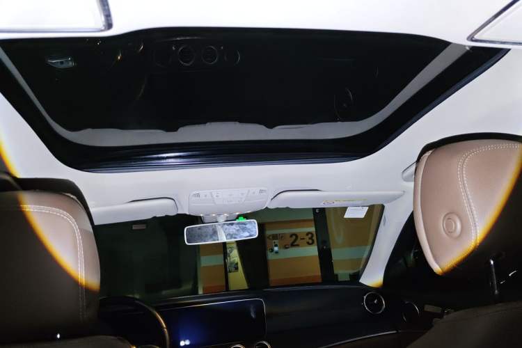 Used Mercedes-Benz E-Class 2019 Restyled E 300 L Sporty and Stylish Edition Headliner