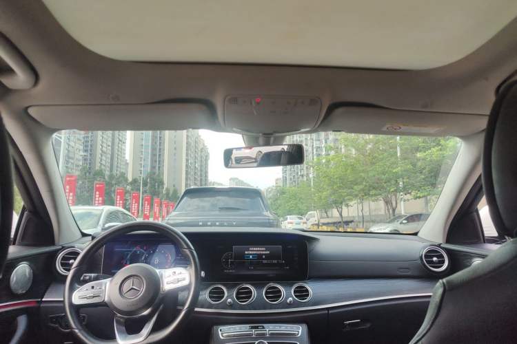 Used Mercedes-Benz E-Class 2019 E 300 L Sporty and Stylish Model Headliner