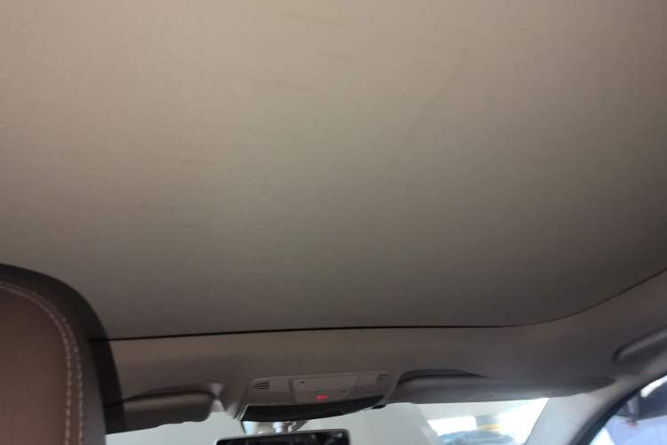 Used Mercedes-Benz E-Class 2019 Restyled E 300 L Sporty and Stylish Edition Headliner