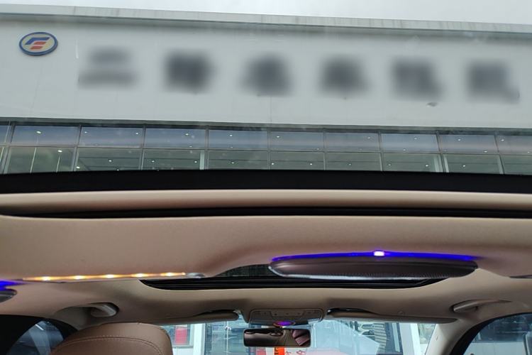 Used Mercedes-Benz E-Class 2019 Restyled E 300 L Sporty and Stylish Edition Headliner