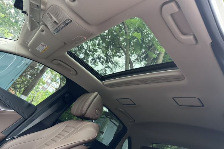 Used Mercedes-Benz E-Class 2019 E 260 L Sport Edition Headliner