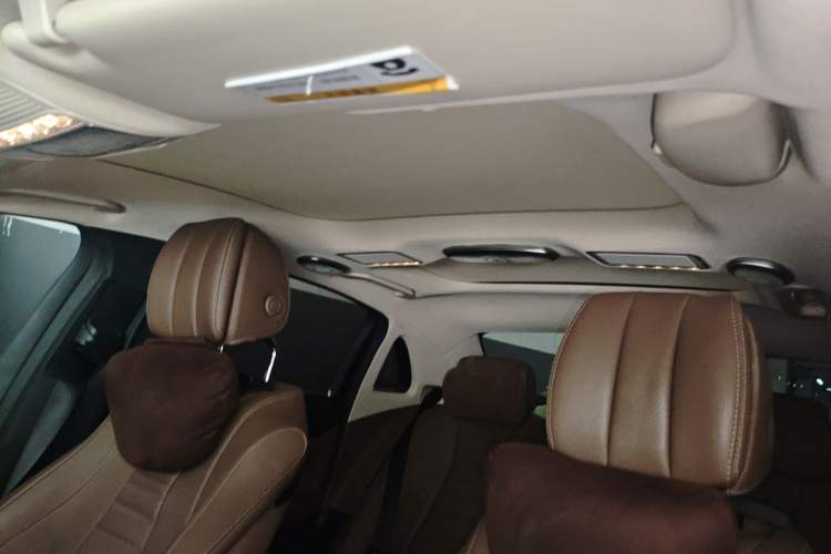 Used Mercedes-Benz E-Class 2019 E 260 L Sport Edition Headliner