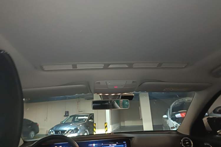 Used Mercedes-Benz E-Class 2019 E 200 L Sport Edition Headliner
