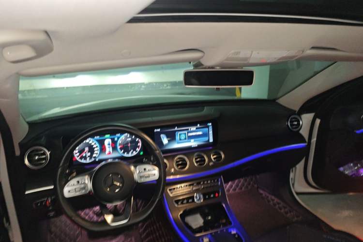 Used Mercedes-Benz E-Class 2019 E 260 L Sport Edition Headliner