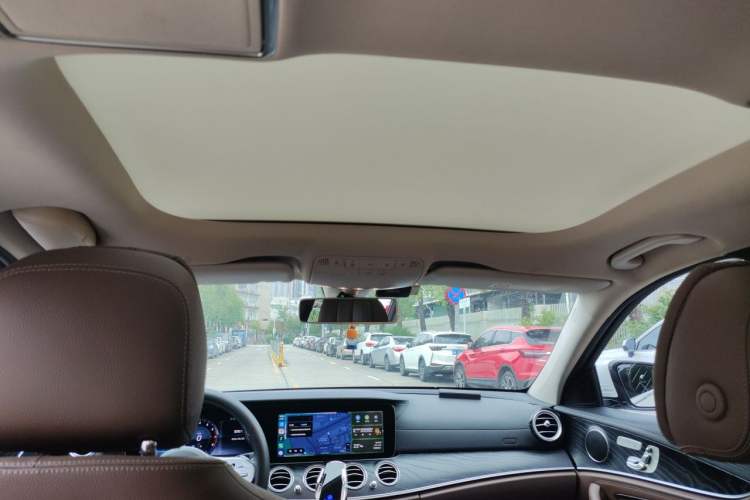 Used Mercedes-Benz E-Class 2019 E 300 L Sport Luxury Edition Headliner