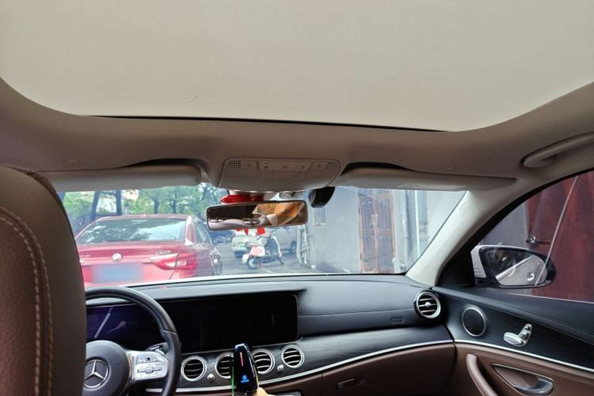 Used Mercedes-Benz E-Class 2019 E 200 L Sport Edition Headliner